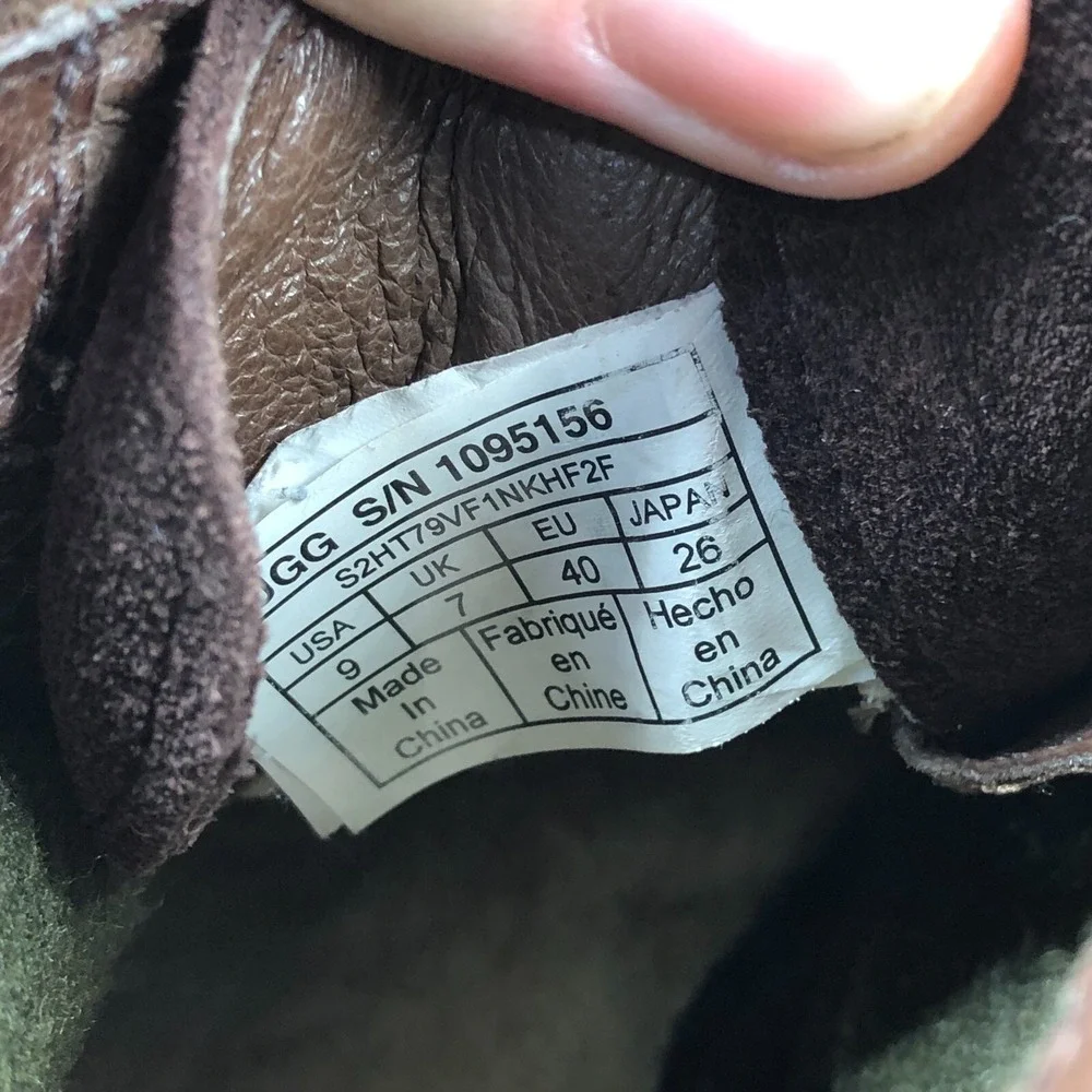 UGG pre owned